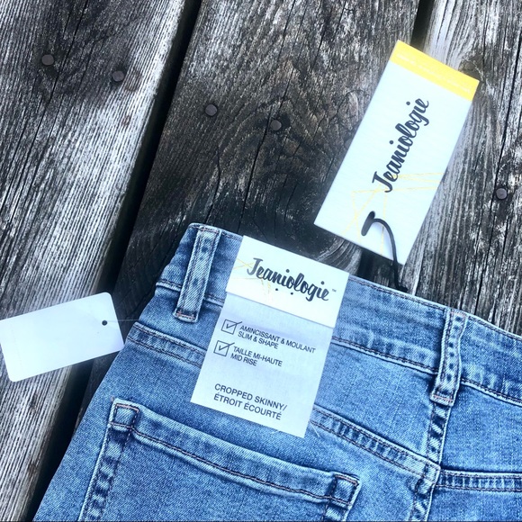 Jeanologie high waisted cropped jeans stretchy size 5 - Picture 7 of 15